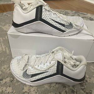 Custom Nike Metcons men’s 5 women’s 6.5